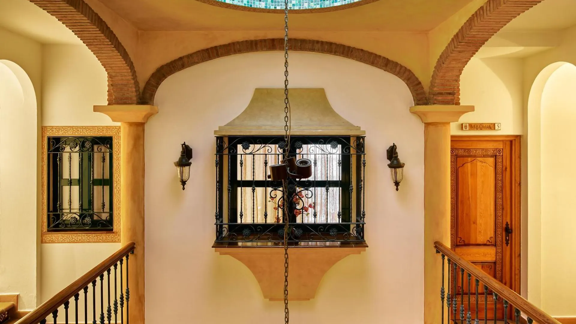 Apartamentos Turisticos Casa De La Borrega Estepona 0*,  Spain